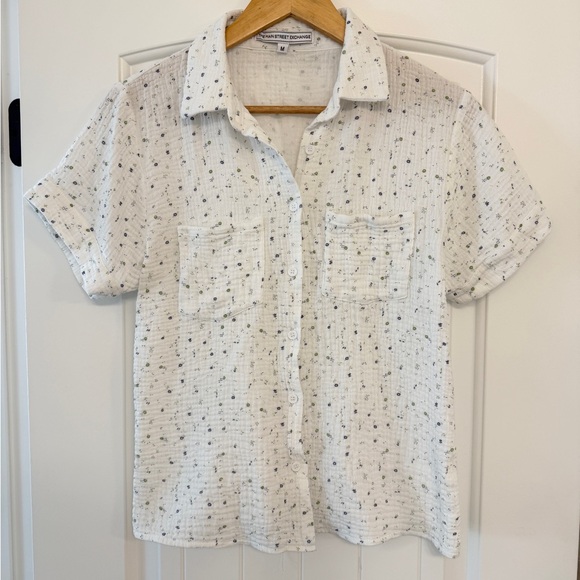 Main Street Exchange White Button-Down Floral Shirt Cotton Gauze - Picture 2 of 6